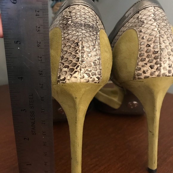 Dolce & Gabbana Pewter, Green  and Python Heel - Picture 7 of 7